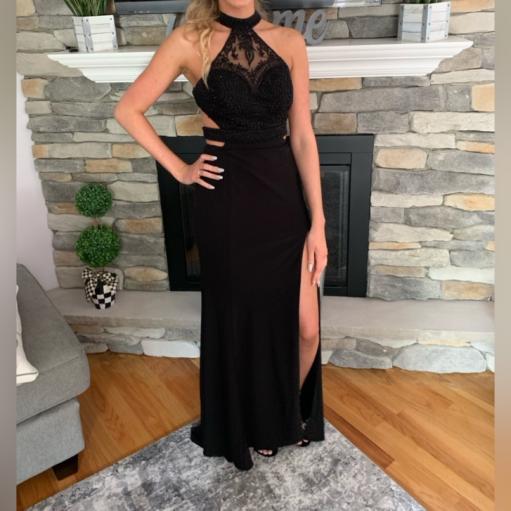 Women’s prom dress